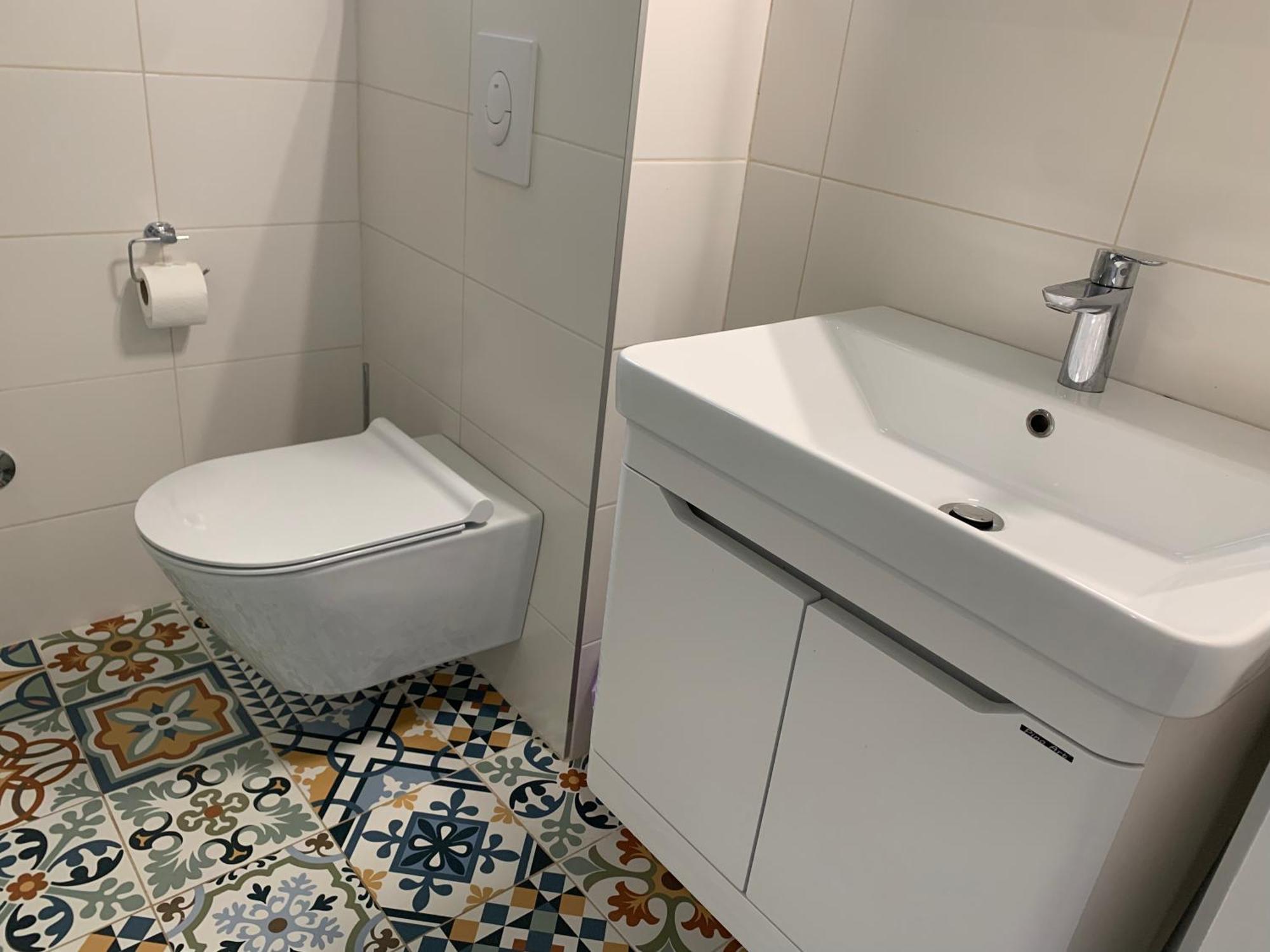 Sunny Studio Apartment Chiara Тиват Екстериор снимка